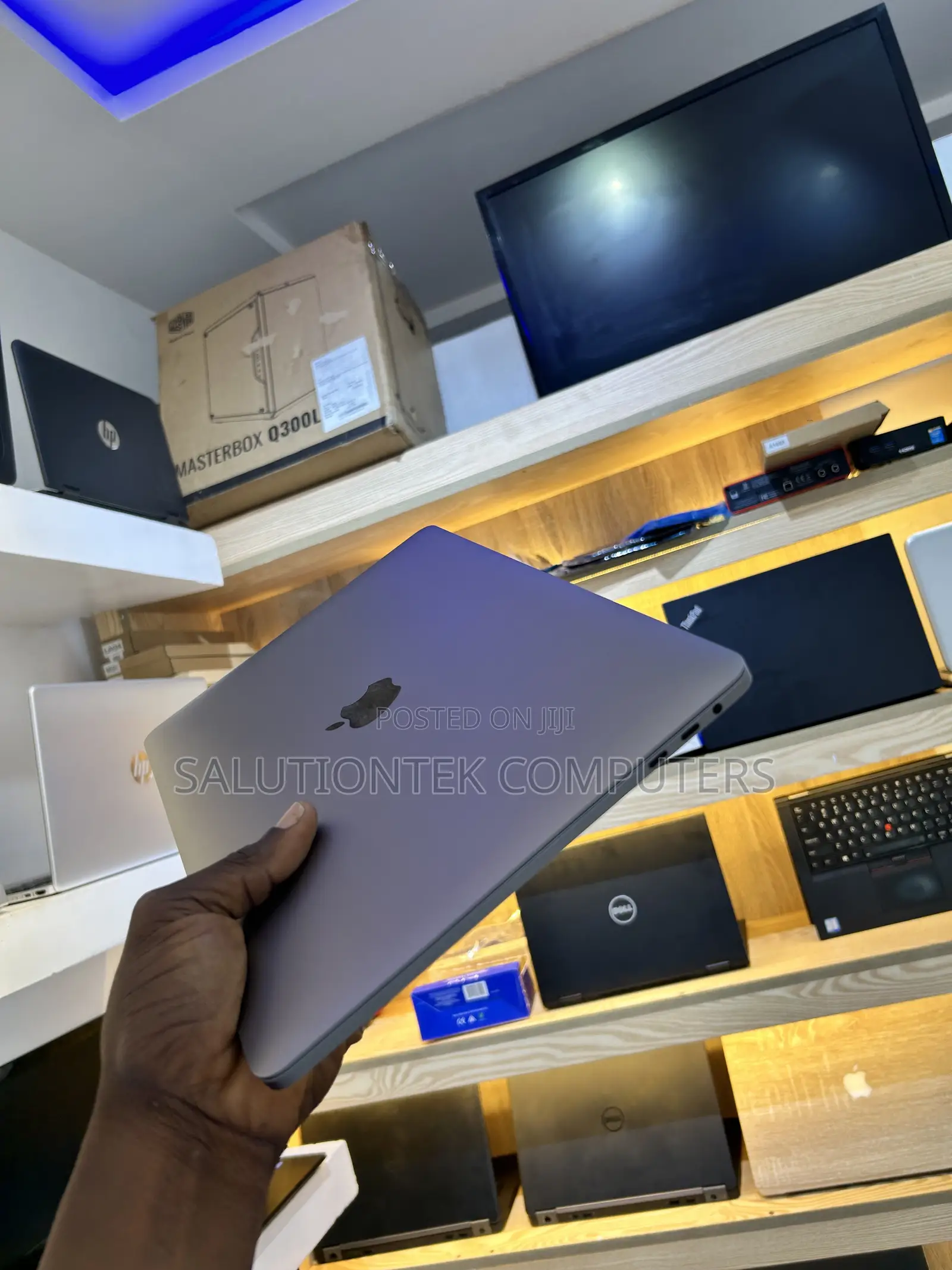Laptop Apple MacBook Pro 2020 16GB Intel Core i5 SSD 512GB