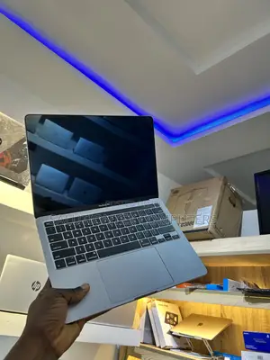 Laptop Apple MacBook Pro 2020 16GB Intel Core i5 SSD 512GB