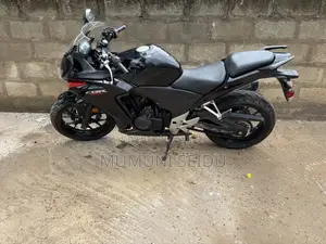 Honda CBR 2018 White