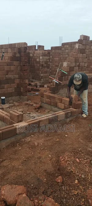 Hydraform Interlocking Bricks House