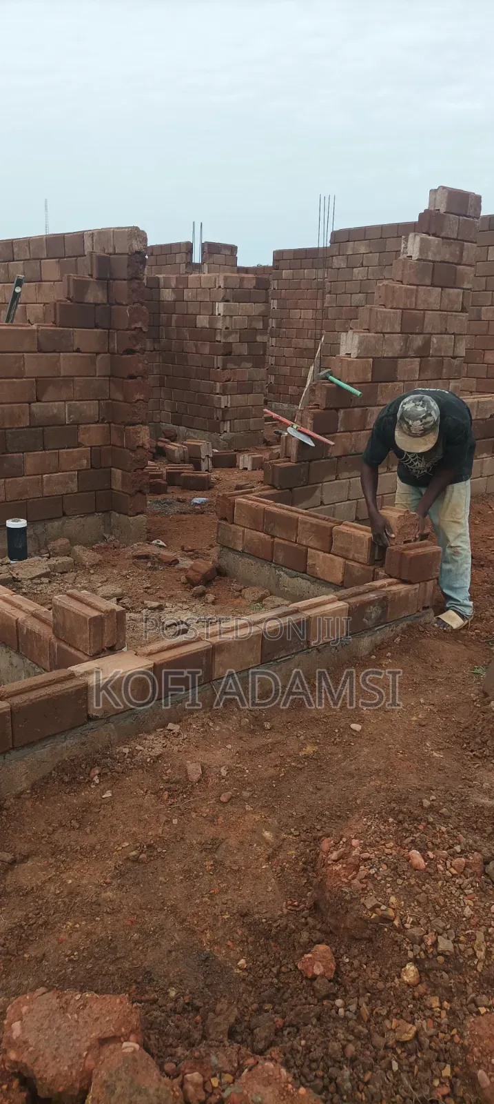 Hydraform Interlocking Bricks House