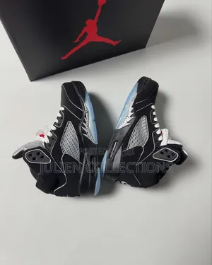 Jordan Retro 5 Black White and Sea Blue