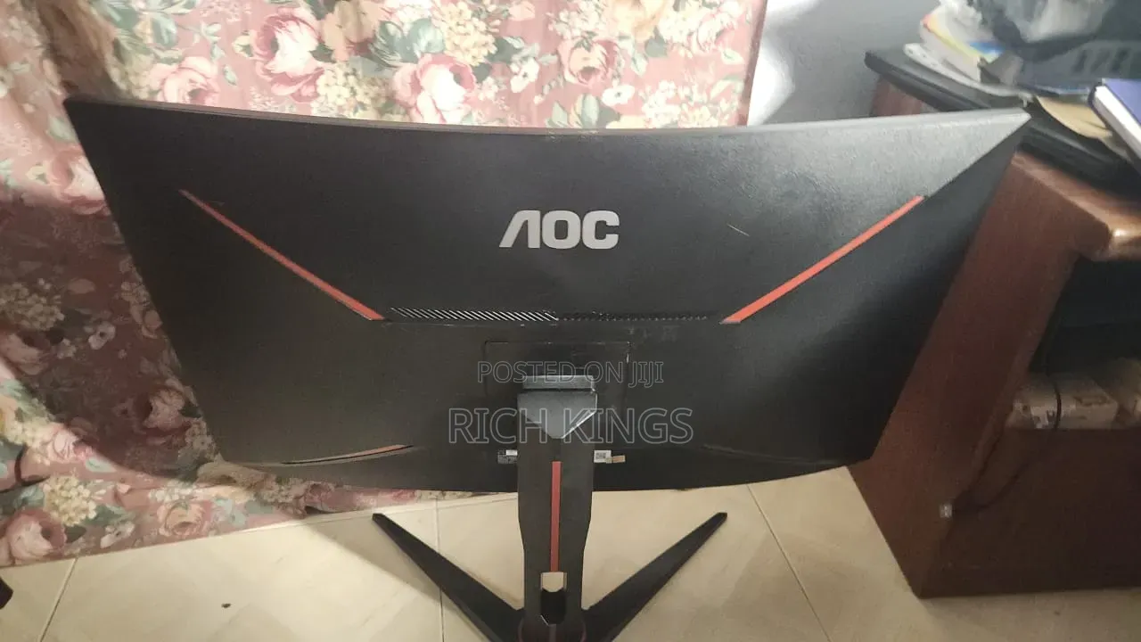 Aoc Cq32g2e 32-Inch 155hz Curved Monitor
