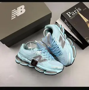 New Balance Abzorb 2000
