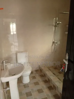 3bdrm Apartment in Bestchoice, Nyanmekye for rent