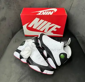Air Jordan 13 Retro White Black