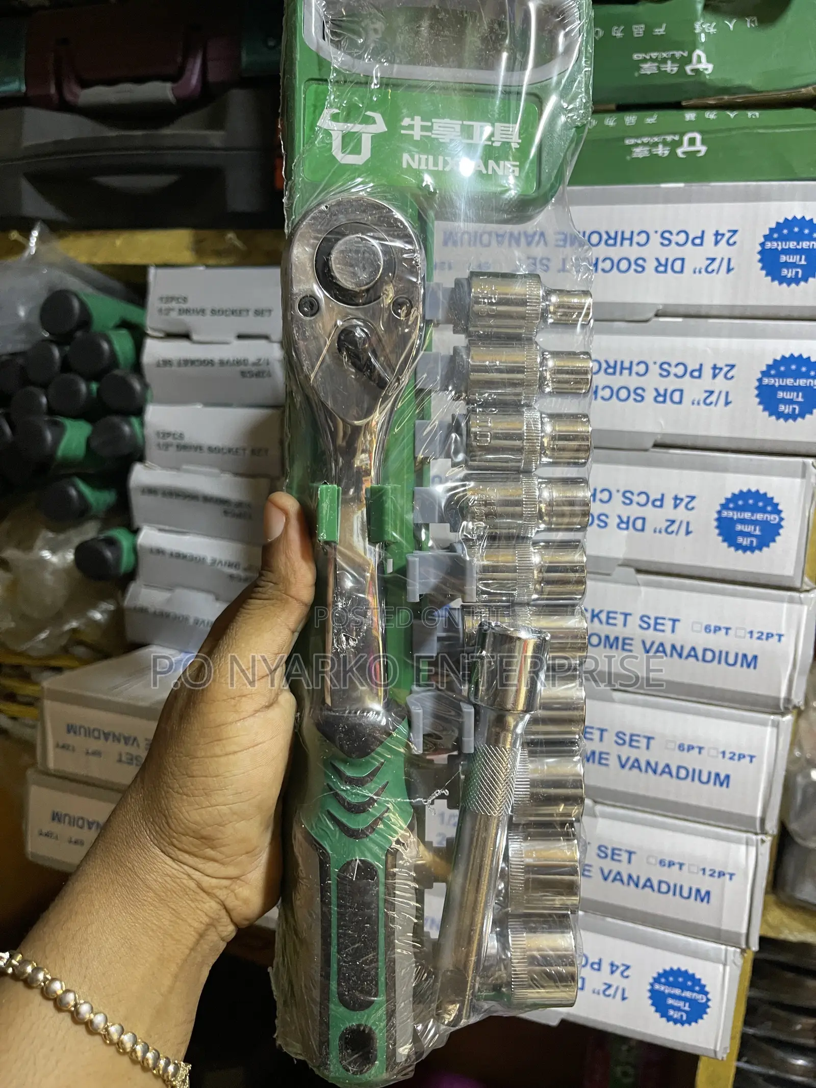 12 PCS Ratchet Bar Set Short