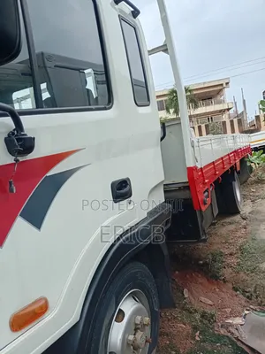 Hyundai Gold Truck