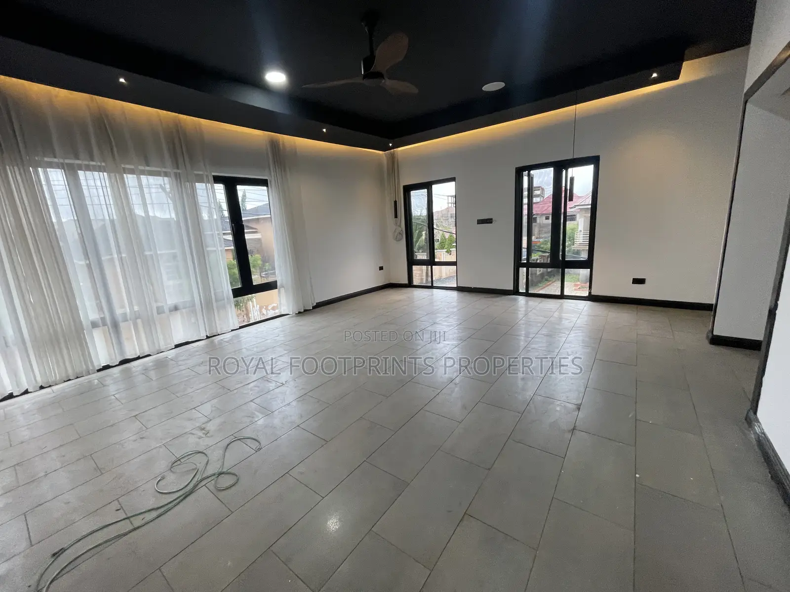 3bdrm House in Royal Footprints, East Legon for sale