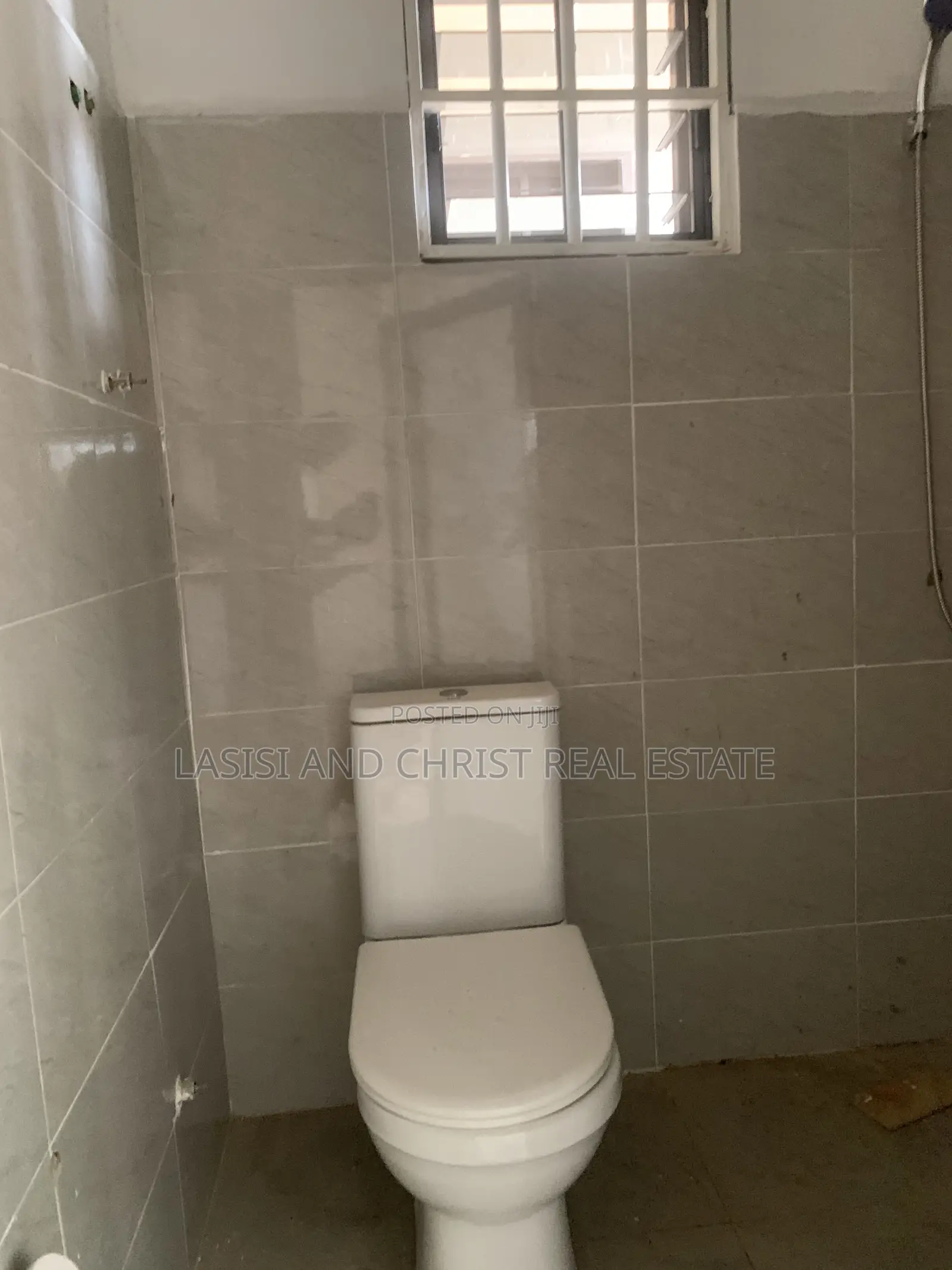1bdrm Apartment in Lasisi And Christ, Amasaman for rent