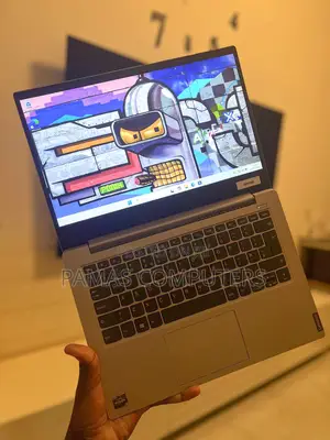 Laptop Lenovo IdeaPad V570 8GB AMD Ryzen 5 SSD 256GB