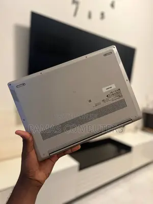 Laptop Lenovo IdeaPad V570 8GB AMD Ryzen 5 SSD 256GB