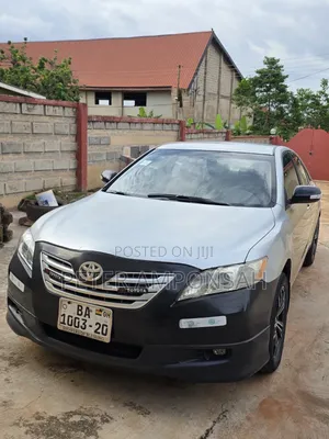 Toyota Camry Base 4dr Sedan (2.4L 4cyl 5M) 2009 Silver