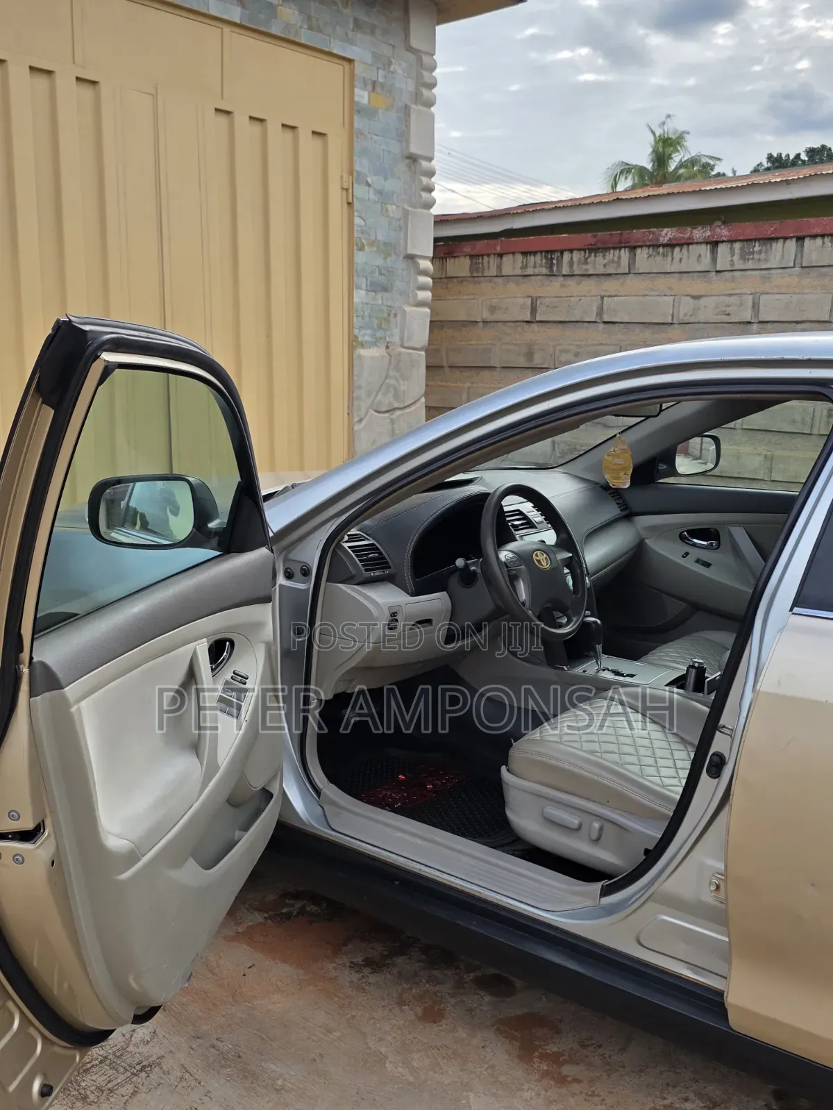Toyota Camry Base 4dr Sedan (2.4L 4cyl 5M) 2009 Silver