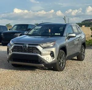 Toyota RAV4 Limited AWD 2023 Silver
