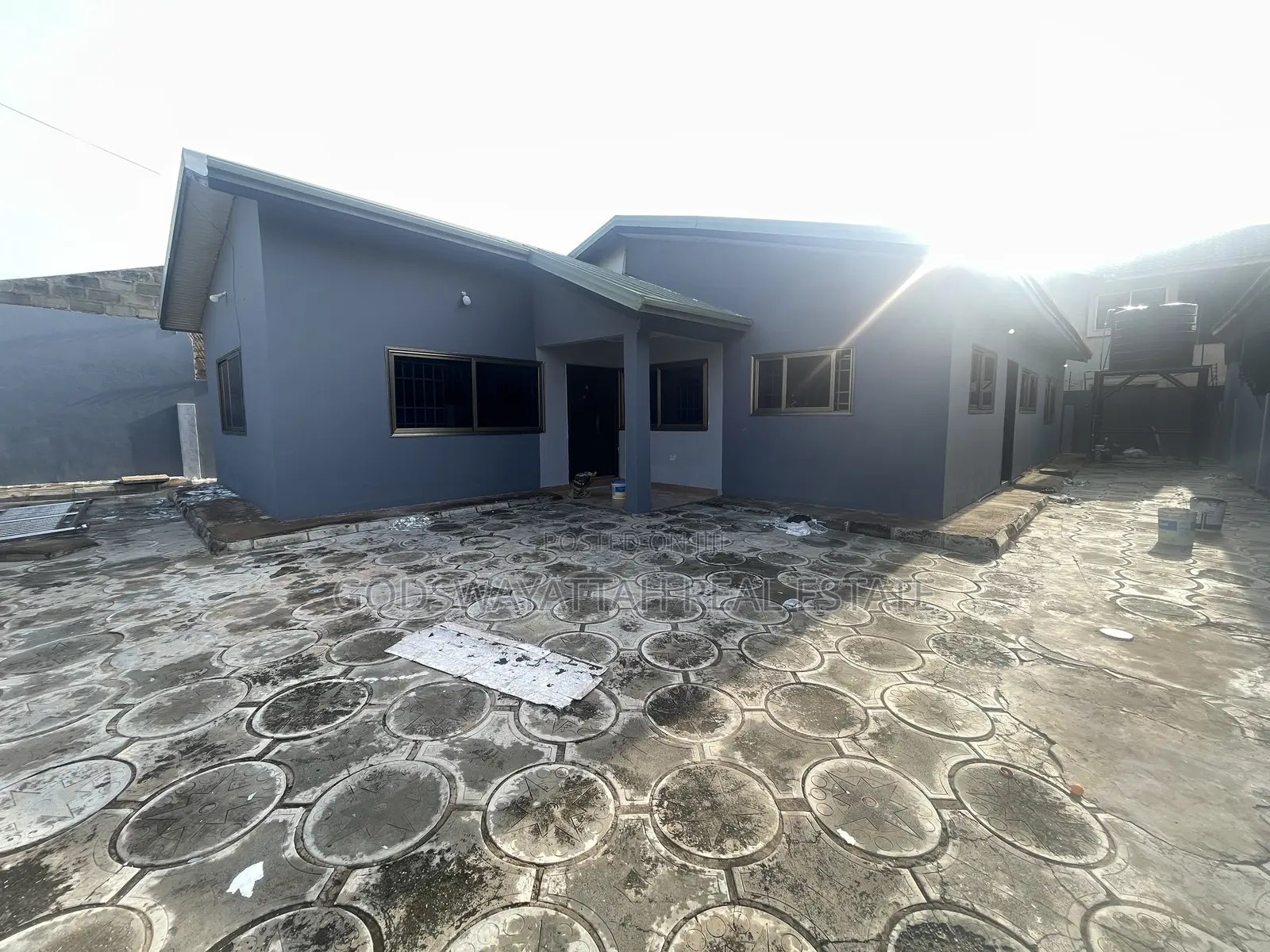 3bdrm House in East Legon, Adjiriganor for rent