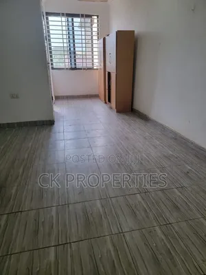 Mini Flat in Dome for rent
