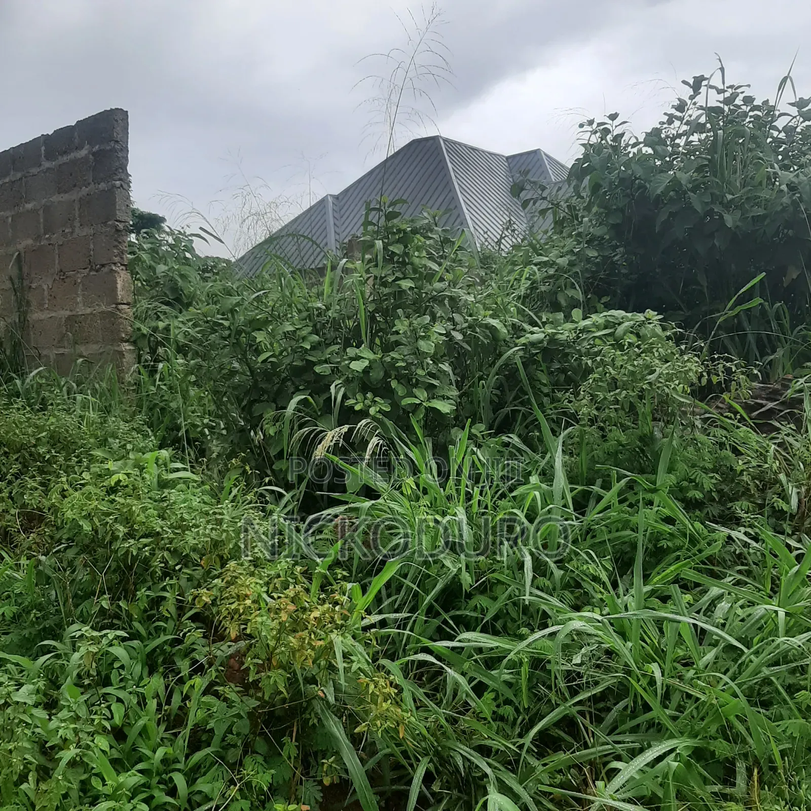 5bdrm House In Kumasi Metropolitan For Sale