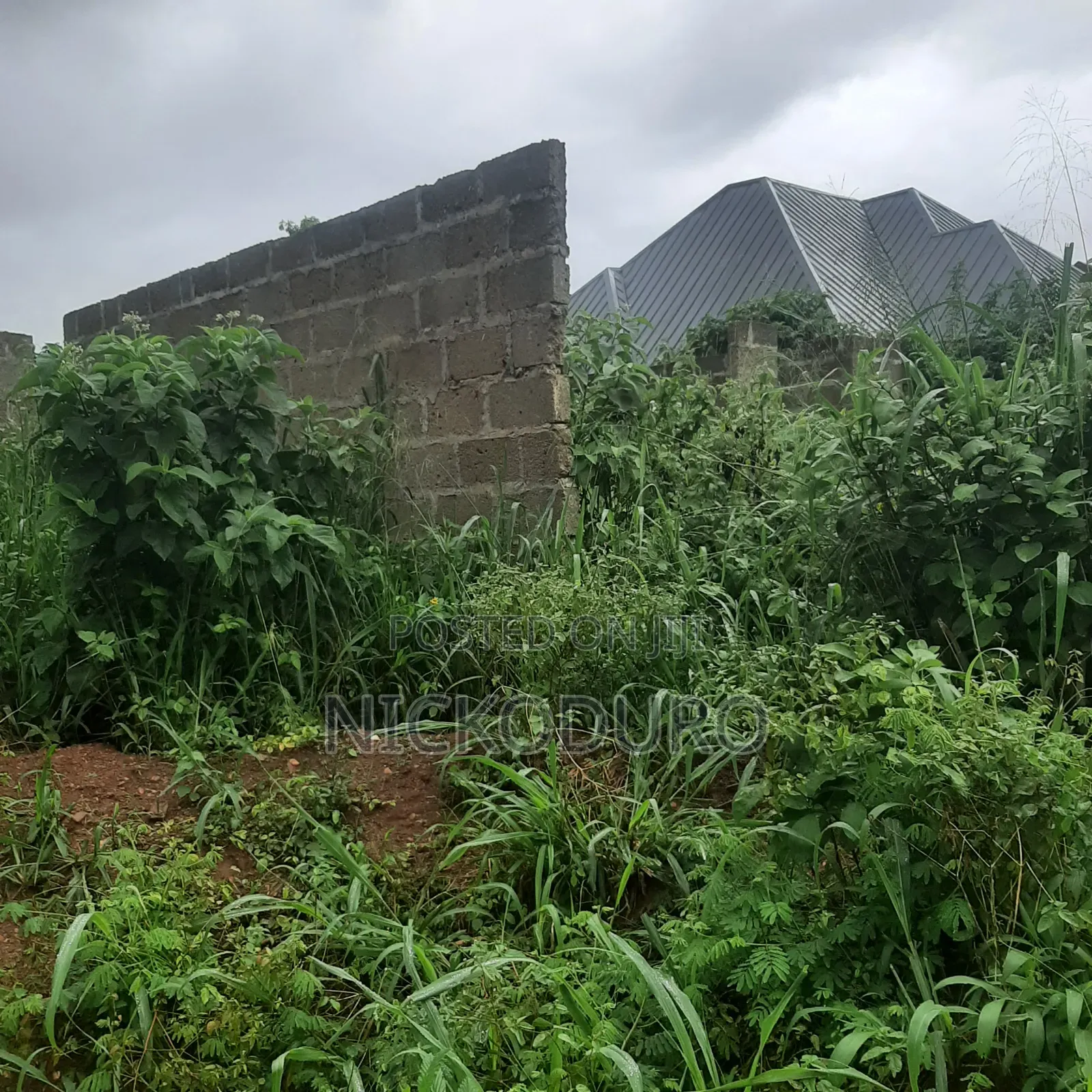 5bdrm House In Kumasi Metropolitan For Sale