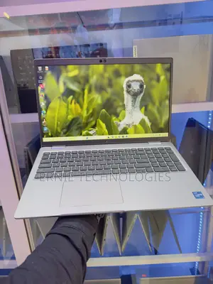 Laptop Dell Latitude 5520 16GB Intel Core i5 SSD 512GB
