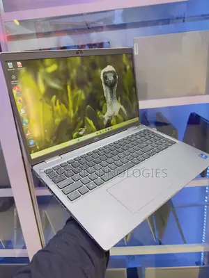 Laptop Dell Latitude 5520 16GB Intel Core i5 SSD 512GB
