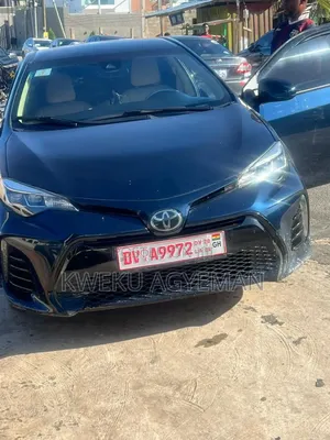 Toyota Corolla LE (1.8L 4cyl 2A) 2018 Green