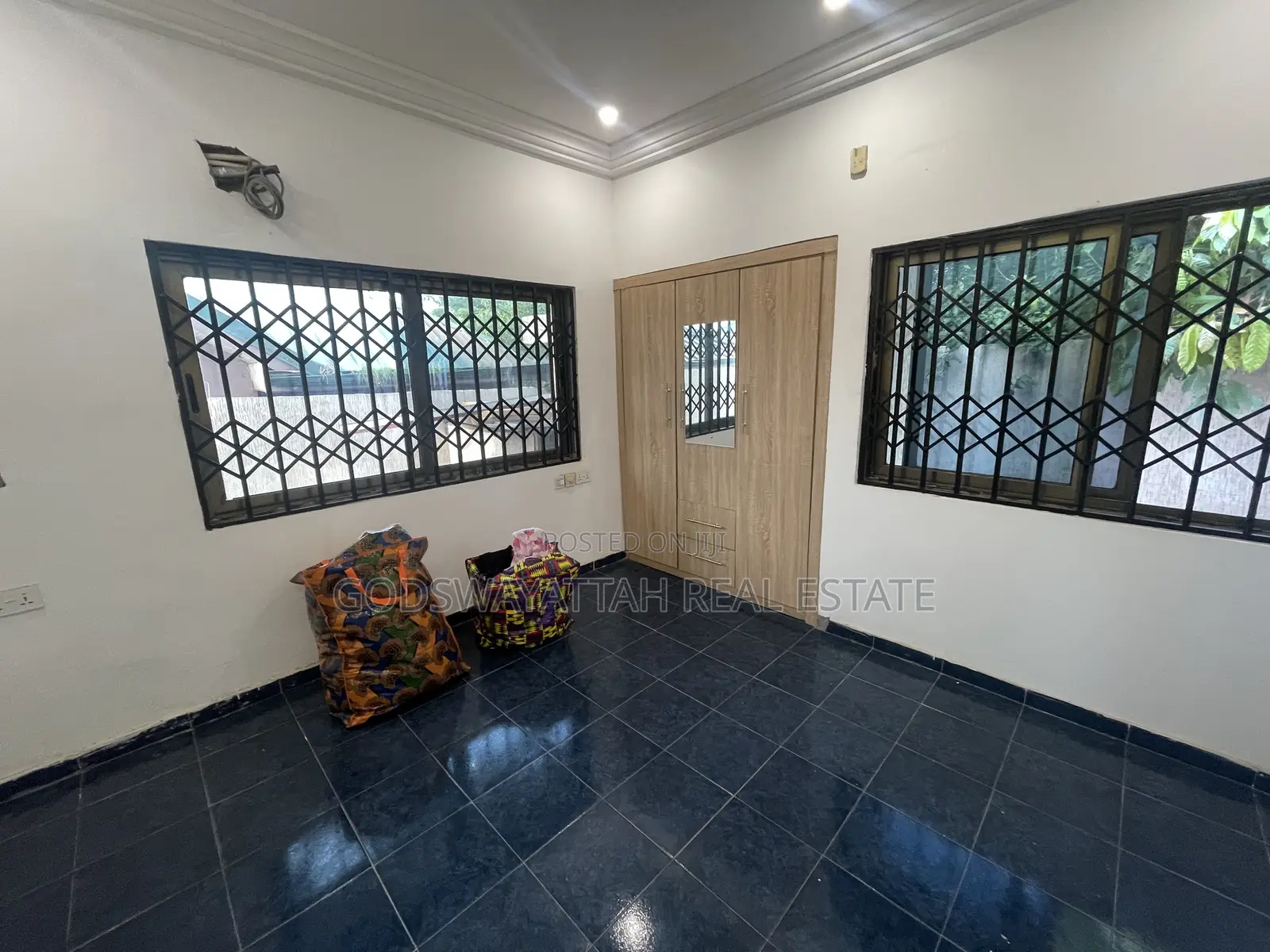 3bdrm House in East Legon, Adjiriganor for rent