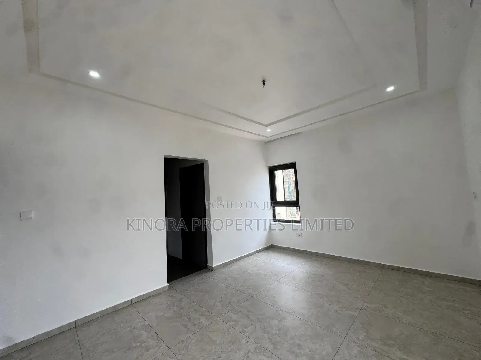 4bdrm Duplex in Ability Square for rent