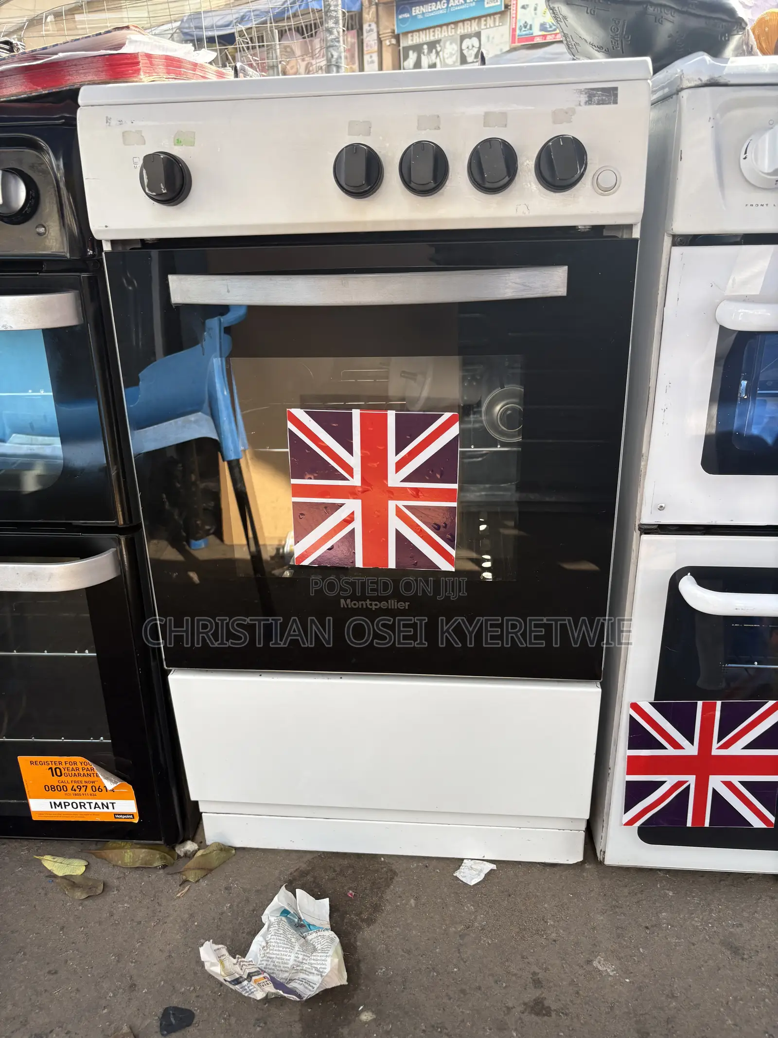 Cooker With Oven