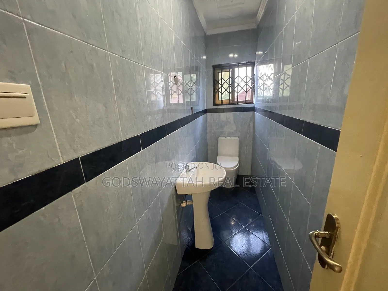 3bdrm House in East Legon, Adjiriganor for rent