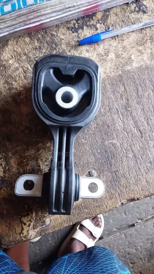 Honda Cr-v CRV 2017,2018,2019,2020,2021 Gearbox / Engine Seat Mount