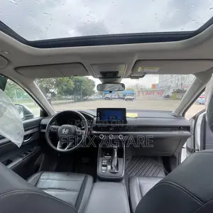 Honda CR-V 2023 White