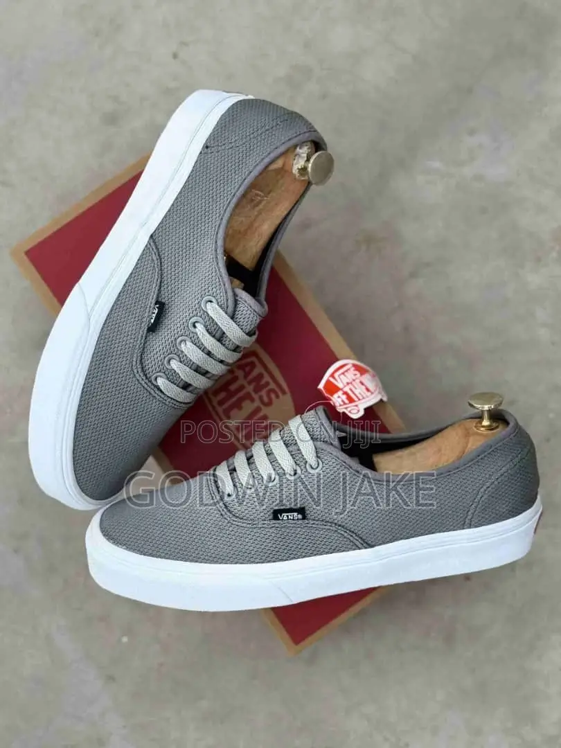 Affordable Footwear - Vans Collection Available- Unisex