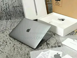 New Laptop Apple MacBook Air 2020 M1 16GB Apple M1 SSD 512GB