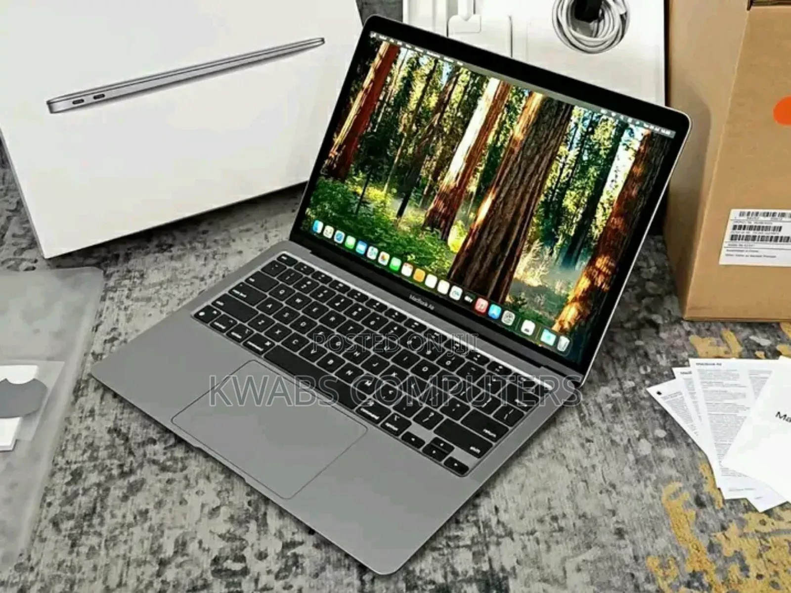 New Laptop Apple MacBook Air 2020 M1 16GB Apple M1 SSD 512GB