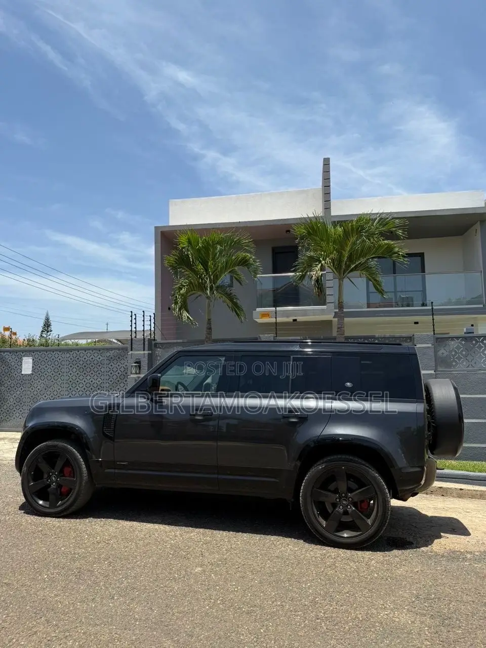 Land Rover Defender 2023 Black