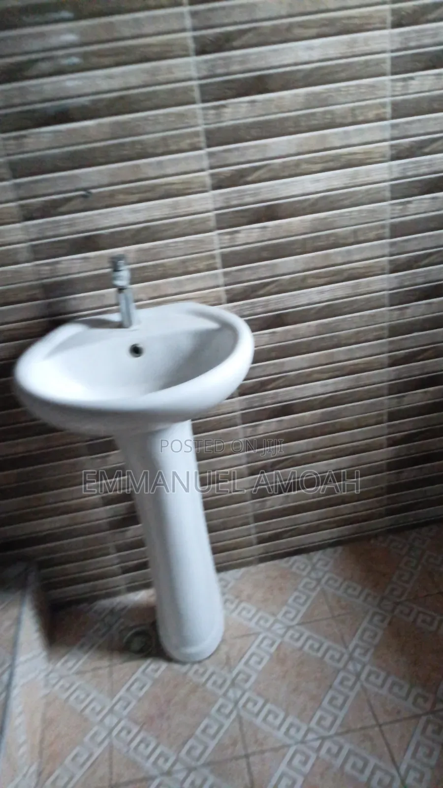 2bdrm Apartment in Adekopa, Amasaman for rent