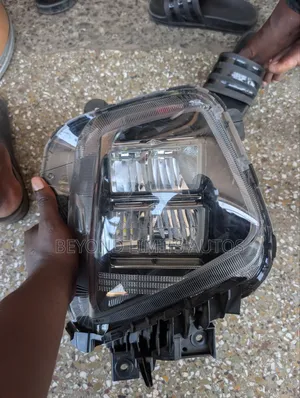 Hyundai Tucson 2022,2023,2024 Front / Bumper Light