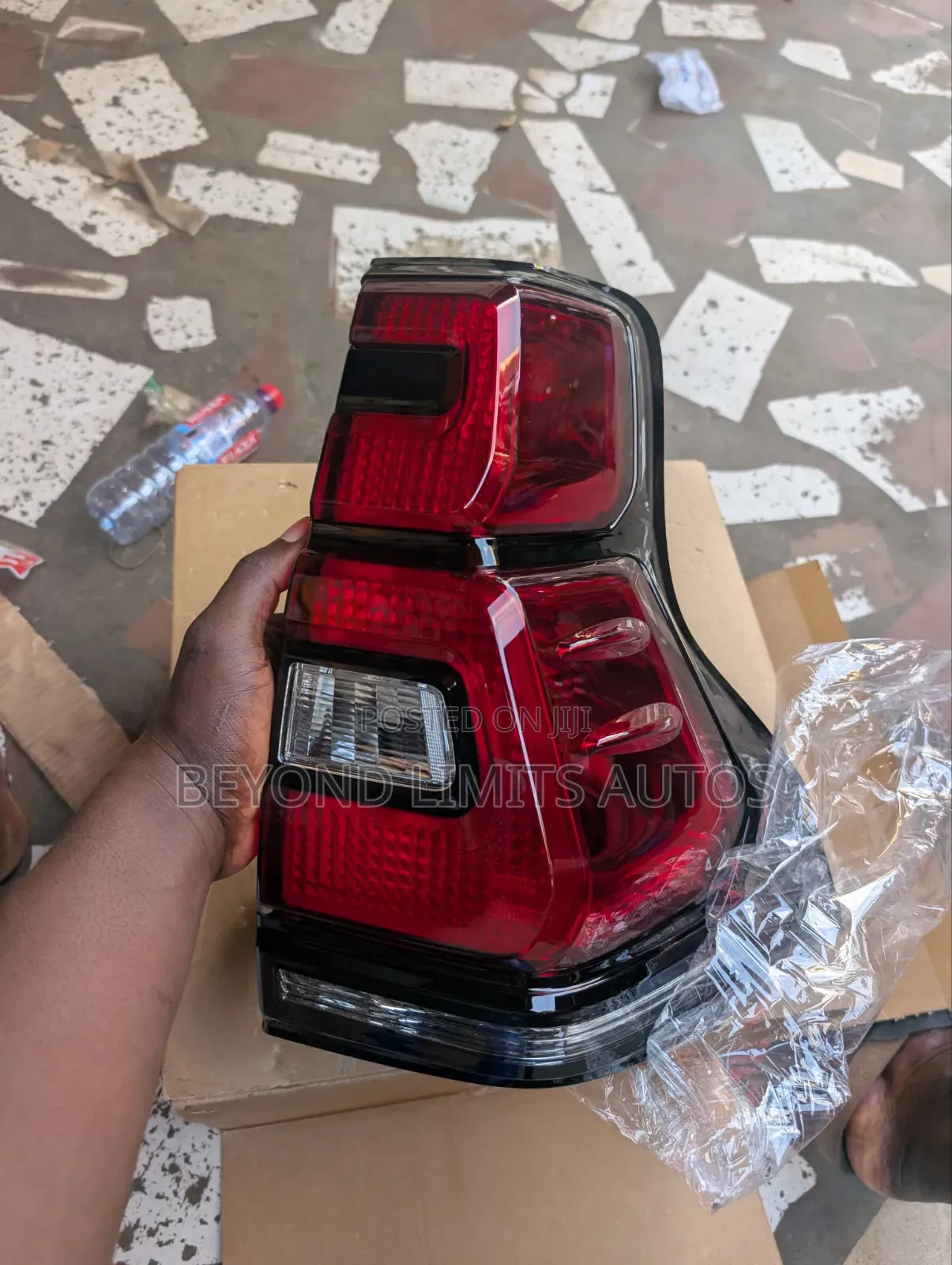 Toyota Land Cruiser Prado 2018,2019,2020,2021,2022,2023 Tail Light