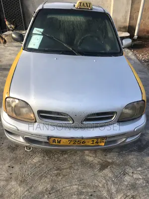 Nissan March 2002 Silver