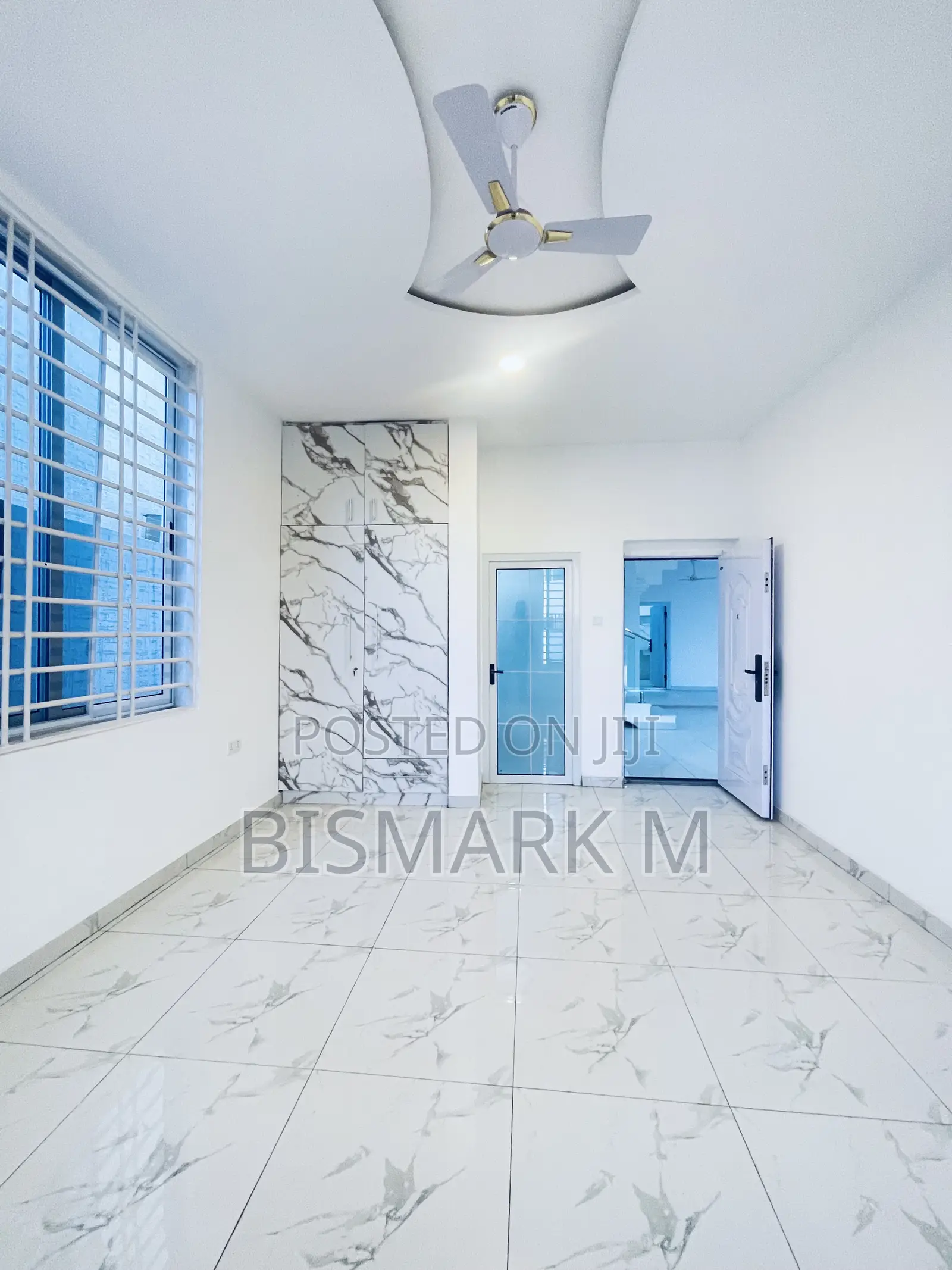 4bdrm House in Lakeside Estate, Ashaley Botwe for rent