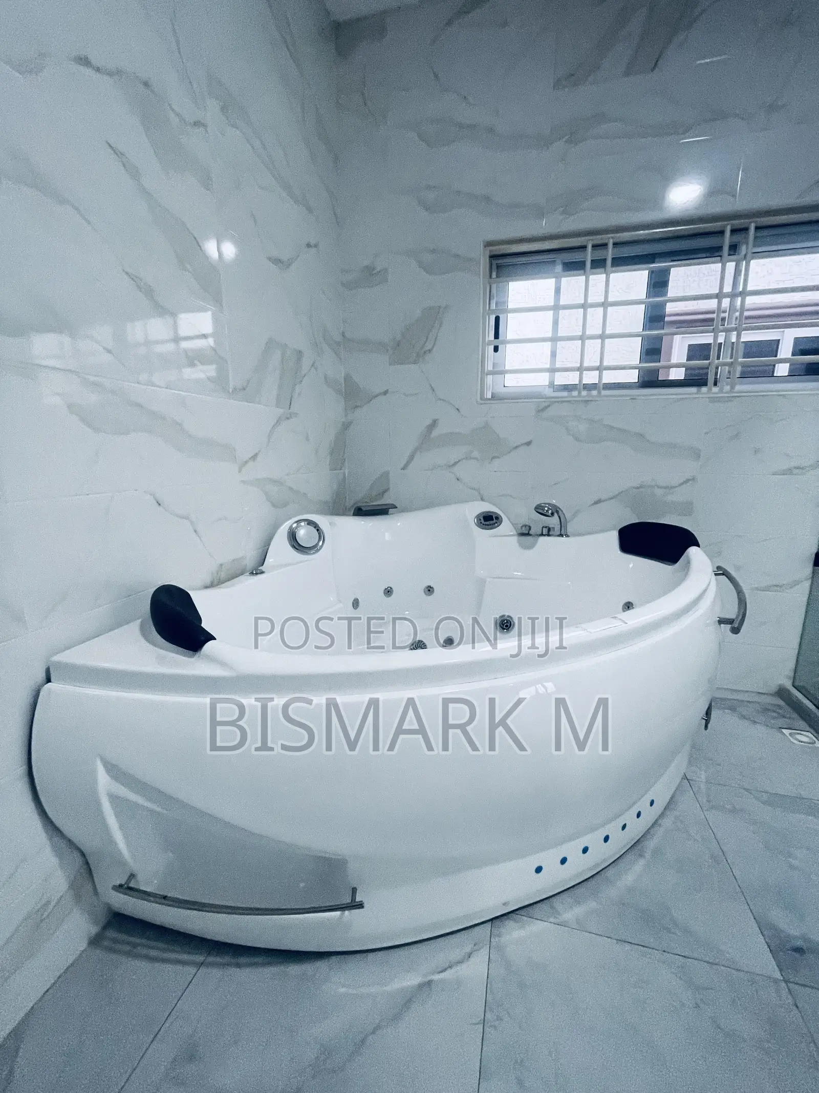 4bdrm House in Lakeside Estate, Ashaley Botwe for rent