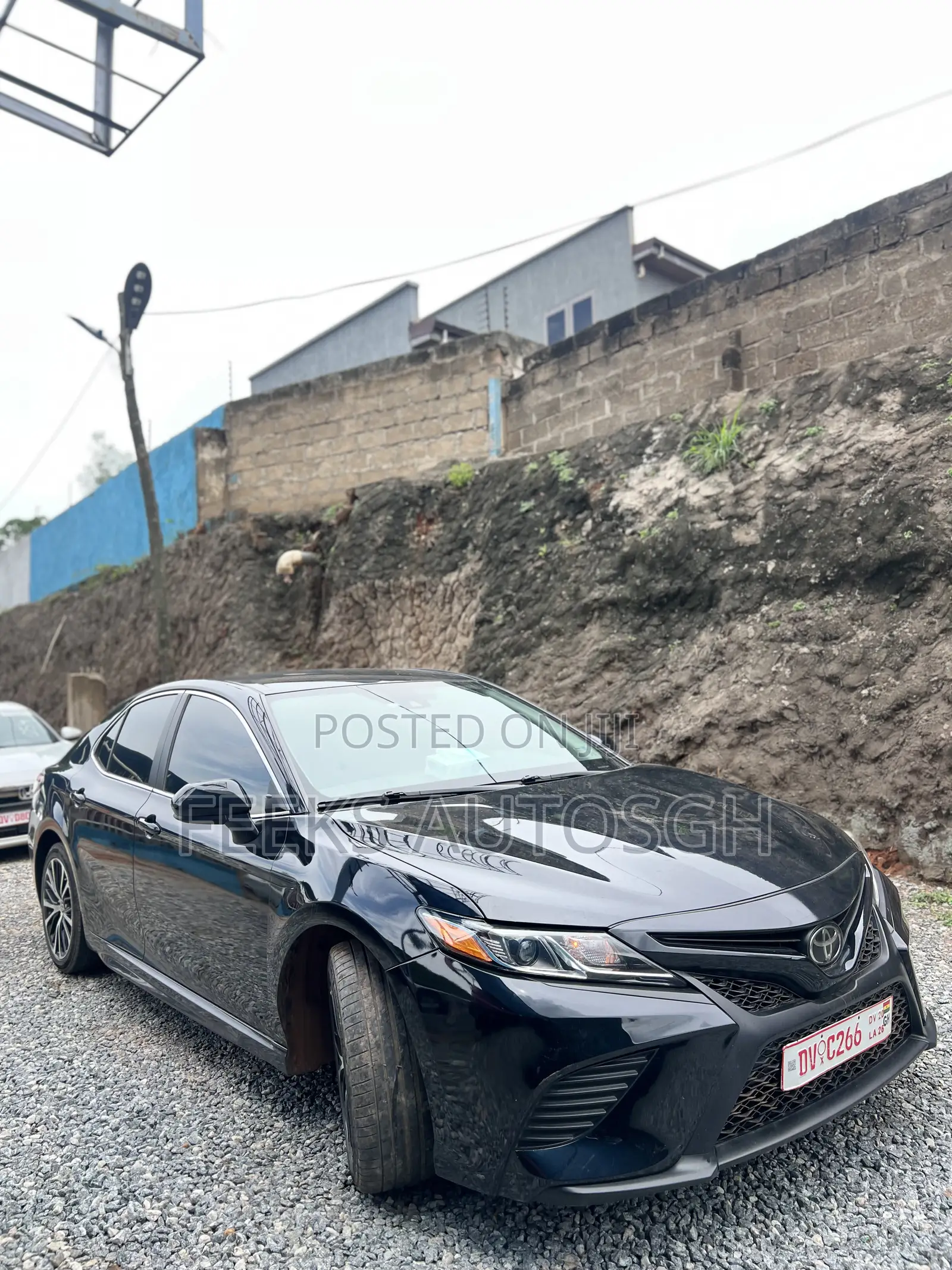 Toyota Camry SE FWD 2020 Black
