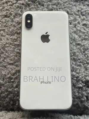 Apple iPhone X 64 GB White