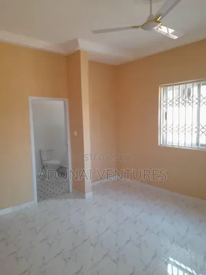 3bdrm House in Sokoban Kwamonma, Kumasi Metropolitan for sale