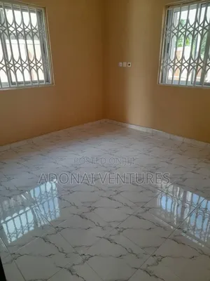 3bdrm House in Sokoban Kwamonma, Kumasi Metropolitan for sale