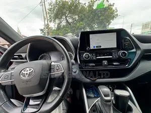 Toyota Highlander XSE FWD 2023 Burgundy