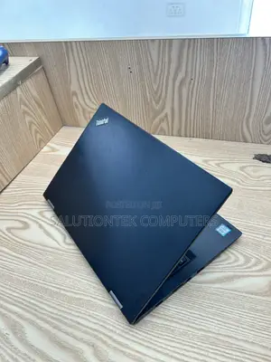 Laptop Lenovo Yoga 260 8GB Intel Core i5 SSD 256GB