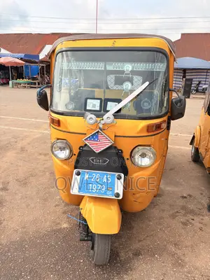 Bajaj RE 2026 Yellow