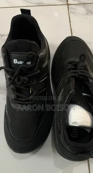 Black Shoes